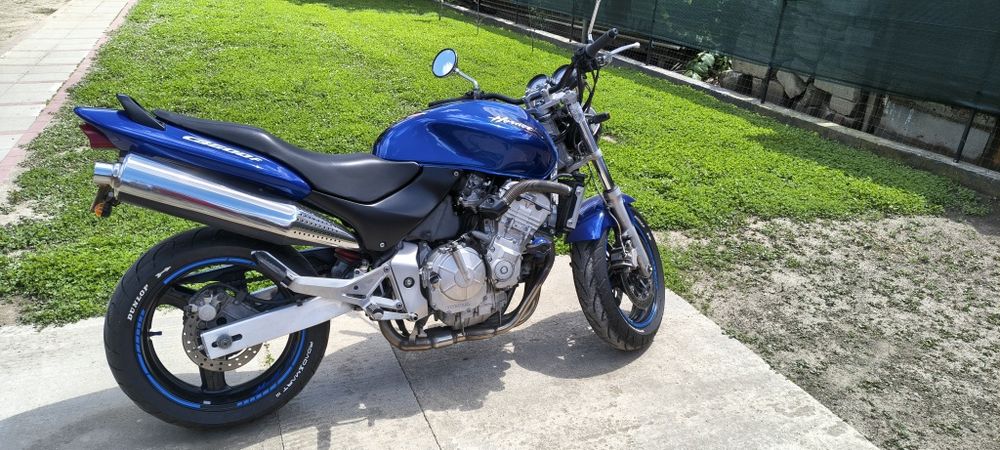 Vând honda Hornet