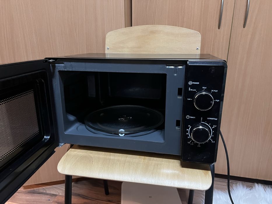 Микровълнова фурна