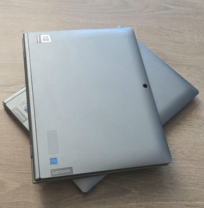Tableta Lenovo Ideeapad D330 Intel Pentium Silver 4GB Ram DDR4 128GB SSD