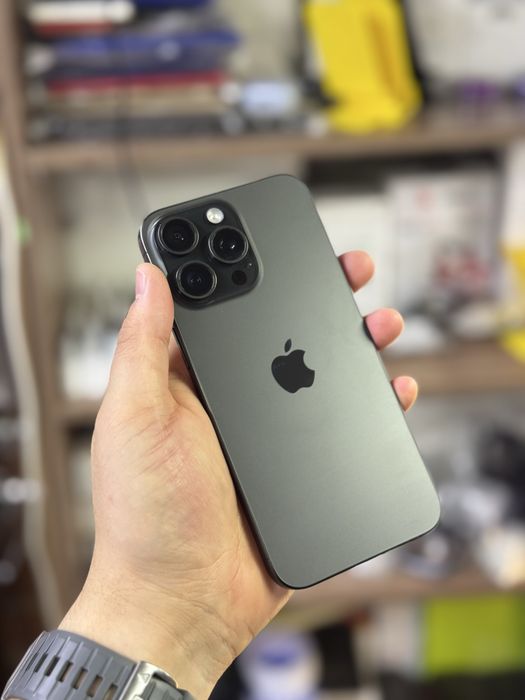 iPhone 15 Pro Max / 256Gb / 87% / в идеале