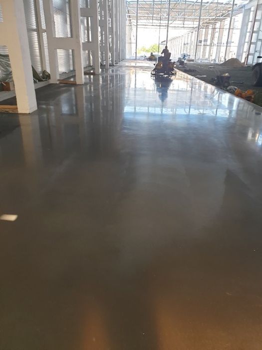 Машинна подова замазка, шлайфан и щампован бетон, турбозолни мазилки