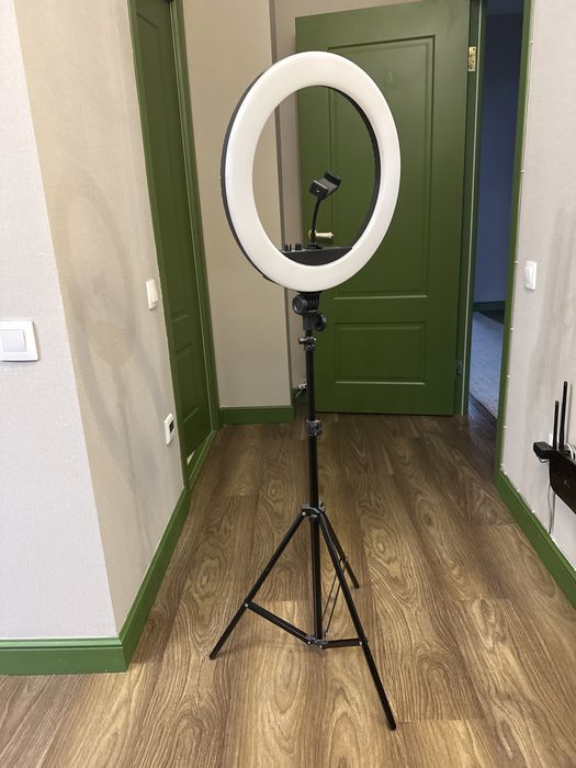 Кольцевая лампа без возрата