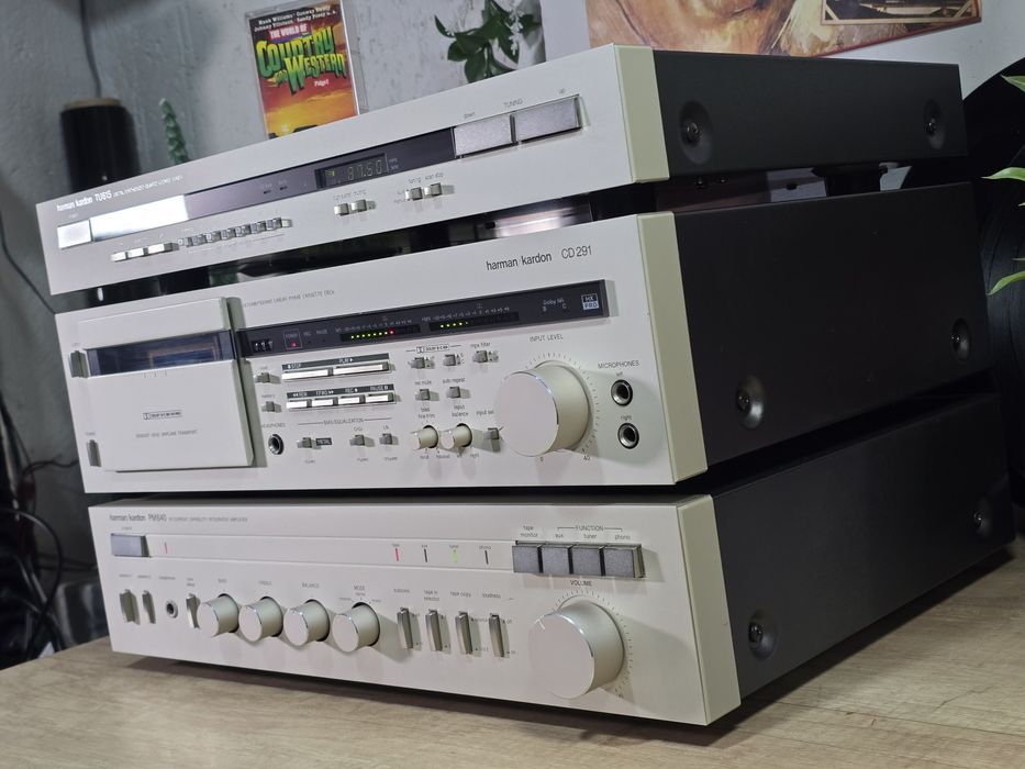 Linie audio HARMAN KARDON, amplificator PM-640, deck  CD-291, tuner TU