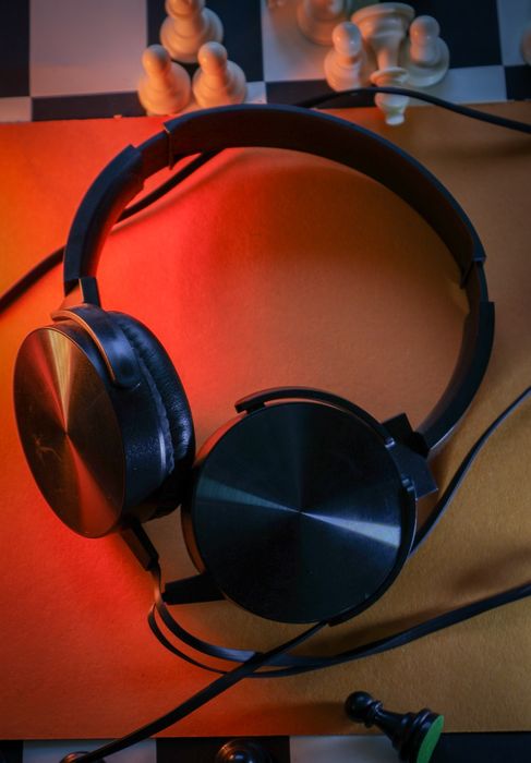 Căști on-ear cu fir, stare buna, 70 lei, nefolosit.