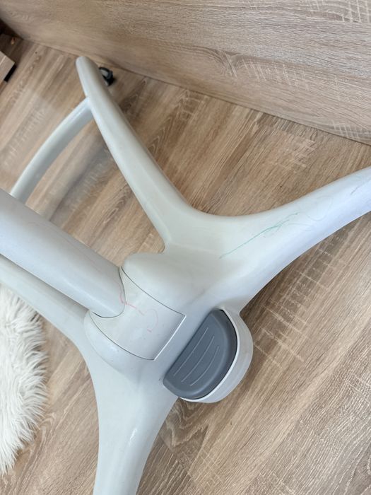 Продавам многофункционално кошче Chicco baby Hug 4 в 1