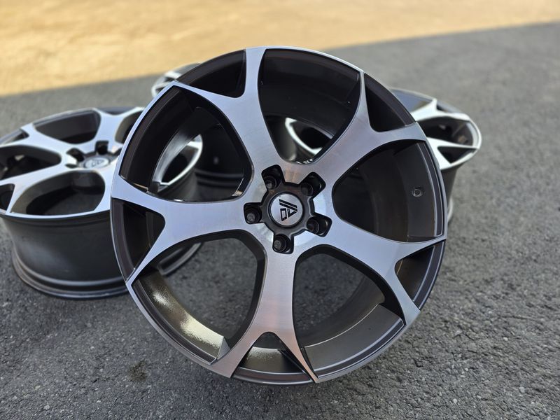 22цола Jeep 5x127 Dodge Durango 5х125 Додж Дуранго