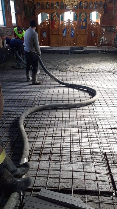 Услуга със Стационарна Бетон Помпа