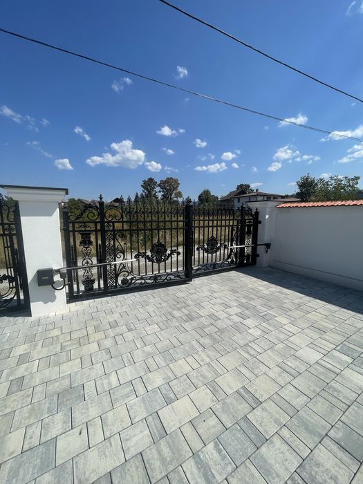 Automatizari porti ,camere video,usi garaj,video interfon,bariere