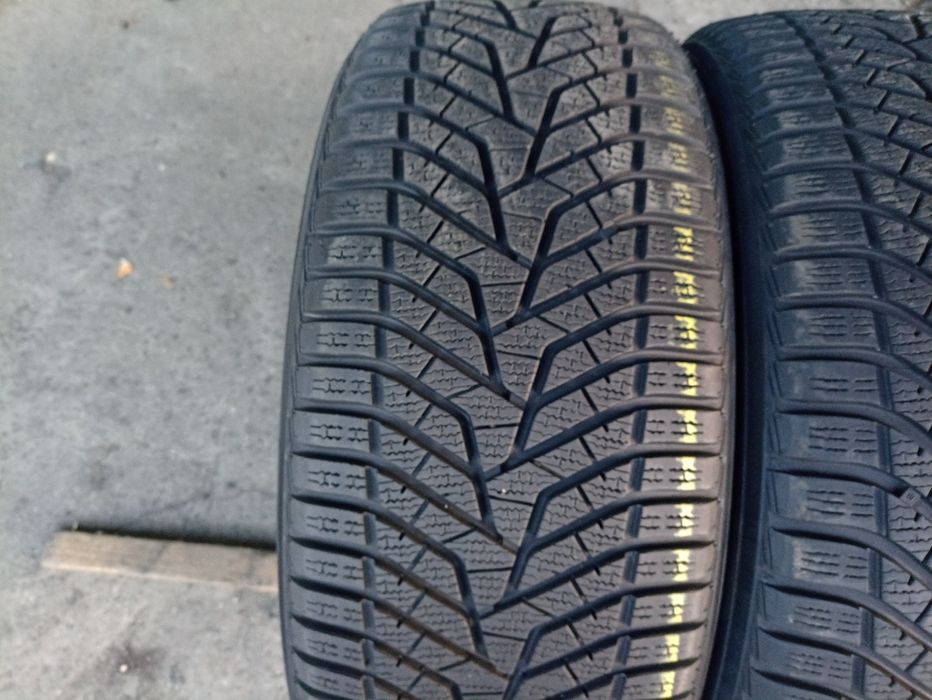 2 anvelope de iarna ca noi Yokohama 245/45 R20 dot 1823