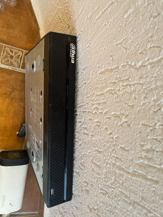 Camere de supraveghere  Dahau + DVR