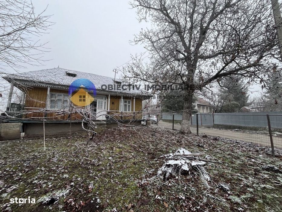 Casa si teren 3054 mp - Negresti