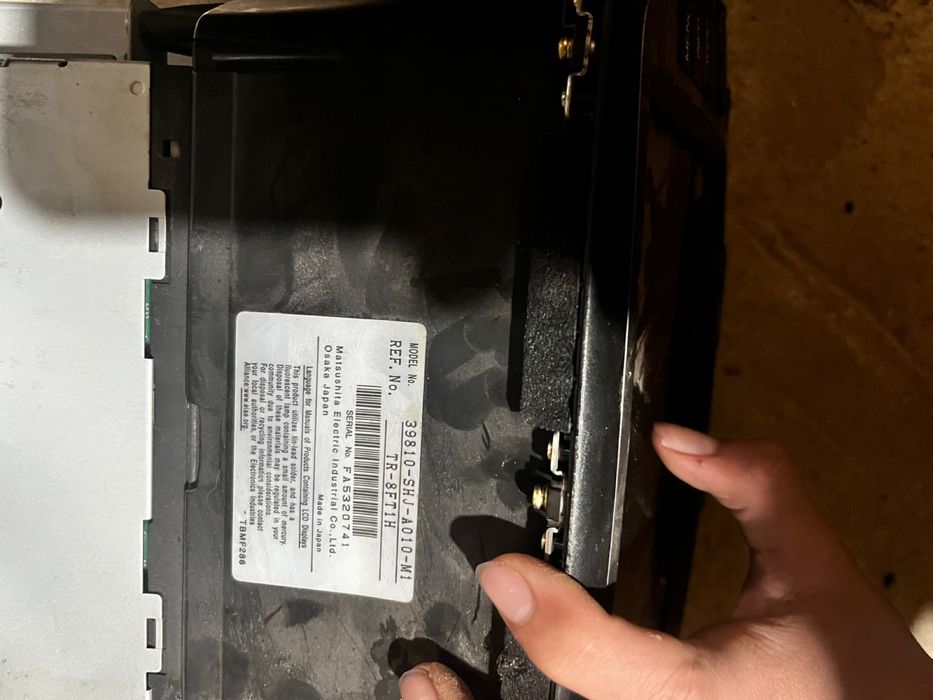 Манитор Honda odesey