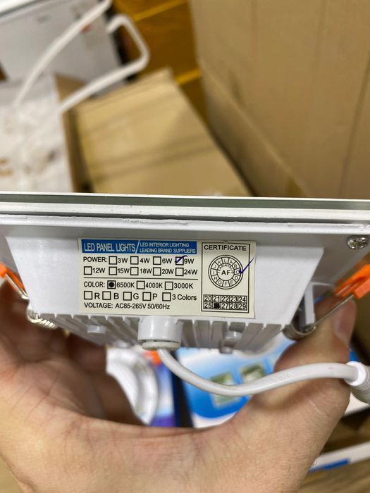 Потолочные LED лампы 9w