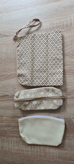 Козметични чантички