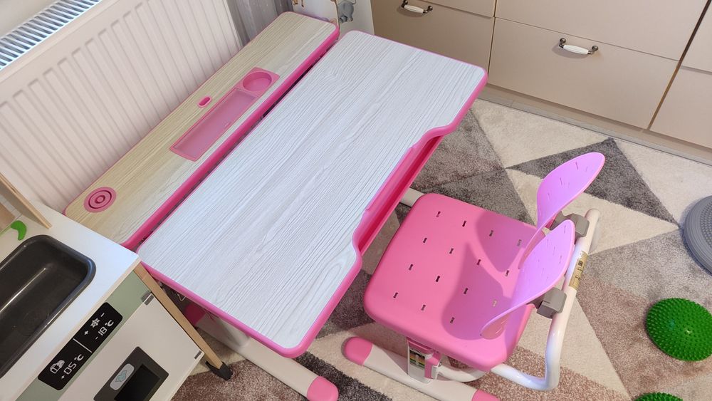 Birou si scaun reglabil copii, ergonimic, Ergovida