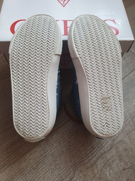 Tenisi Guess baieti marimea 28