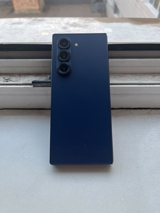Samsung Z Fold 6 12/512 продаетса/обмен