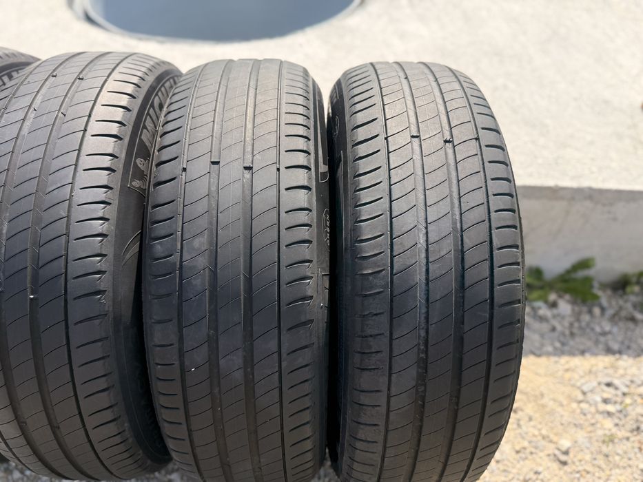 Летни гуми 215/65/16 ДОТ:22 MICHELIN