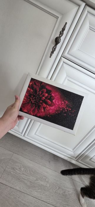 Продам картины разных размеров