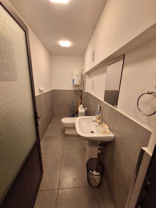 Сдается в аренду помещение офис Ойбек Цум под бизнес оринтир 110 школа