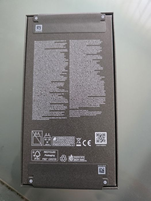 Samsung Galaxy S25 256GB 12 GB ram 5G Blue black