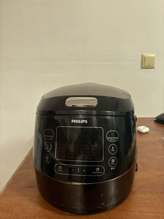 Мултикукър Philips