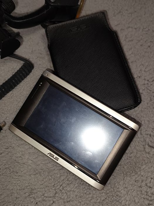 GPS auto marca ASUS