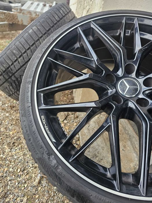 Jante cu cauciucuri 235 35 19
