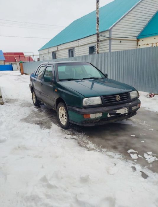 Продам Volkswagen Vento срочно
