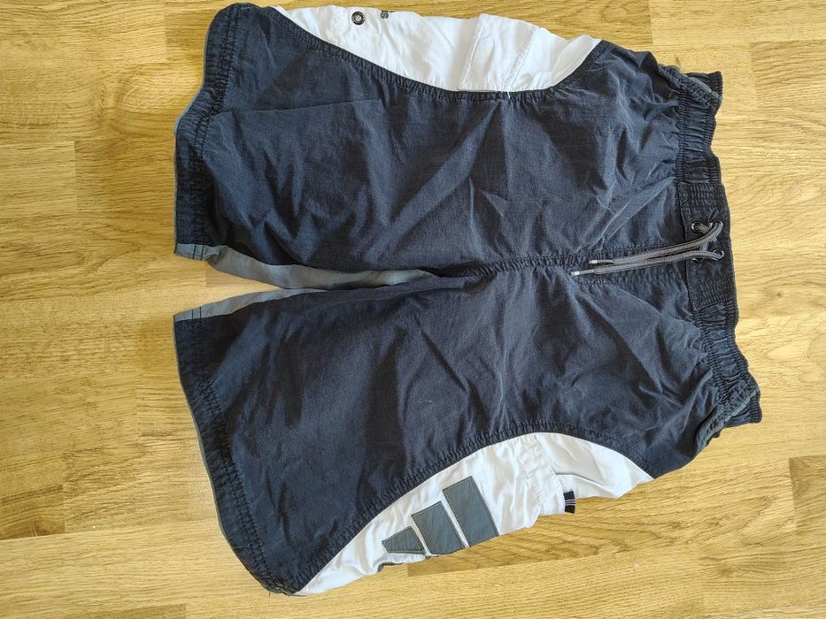 Adidas pantaloni scurți