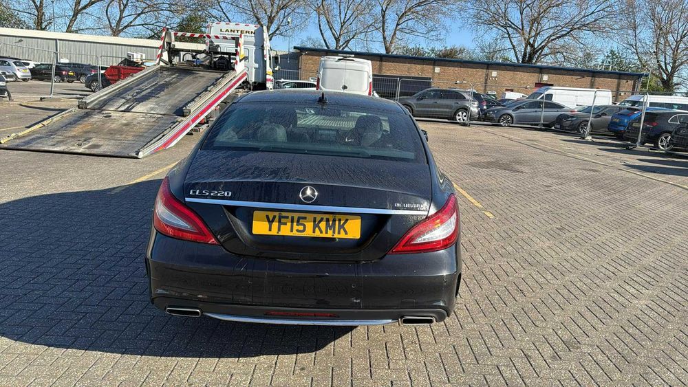 На Части мерцедес ЦЛС амг w218 amg mercedes