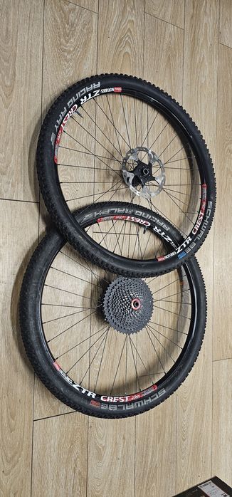 Set roti 29  butuci  DT 240 jante ZTR  Crest