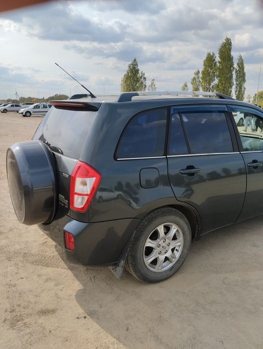 Продам машину 2012 года