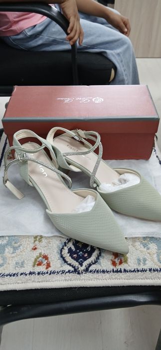 Срочно продам басаножки за 10000тг