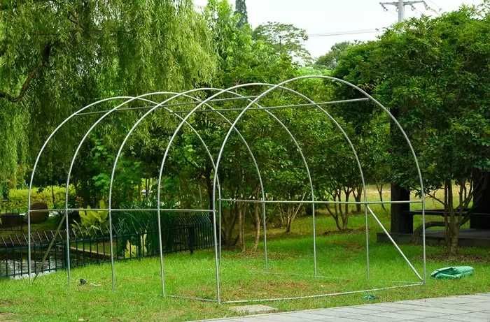 Sera Solar Tunel Otel Folie 4x3x2m + Sistem Irigare LivratGRATUIT