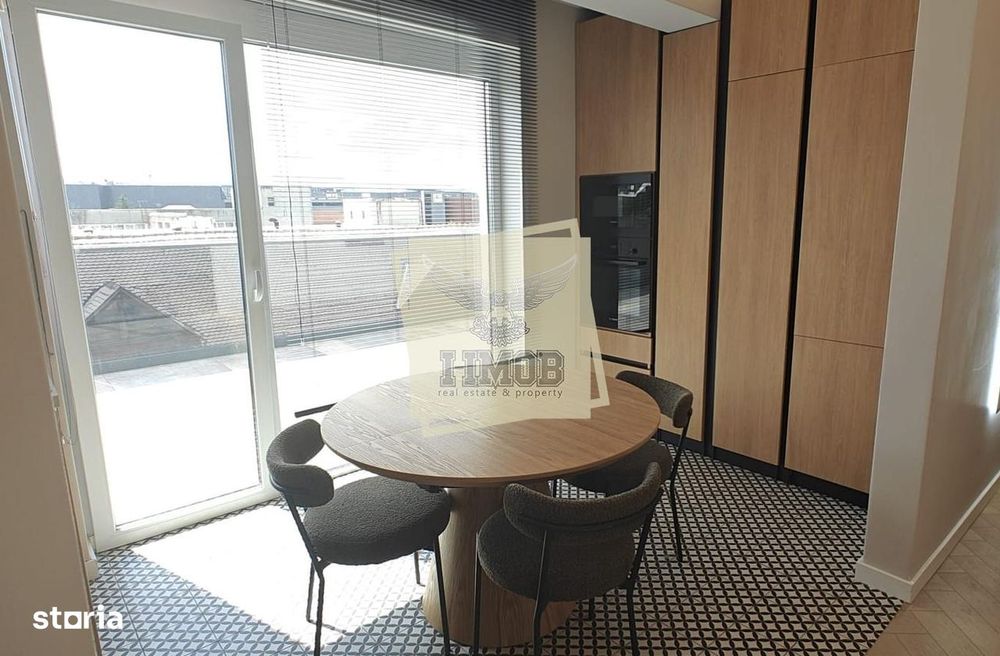 Penthouse cu 3 camere 3 bai si terasa 88 mp in zona Lazaret