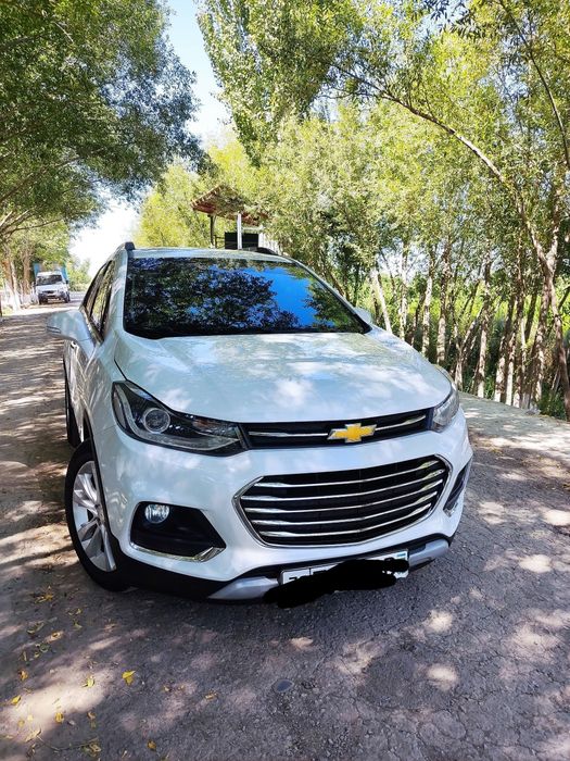 Tracker 1 2019 premier full