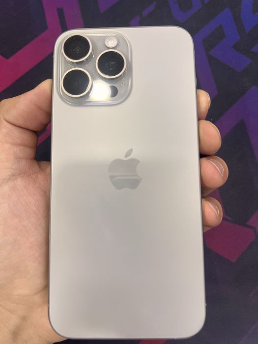 iPhone 15 Pro mqx