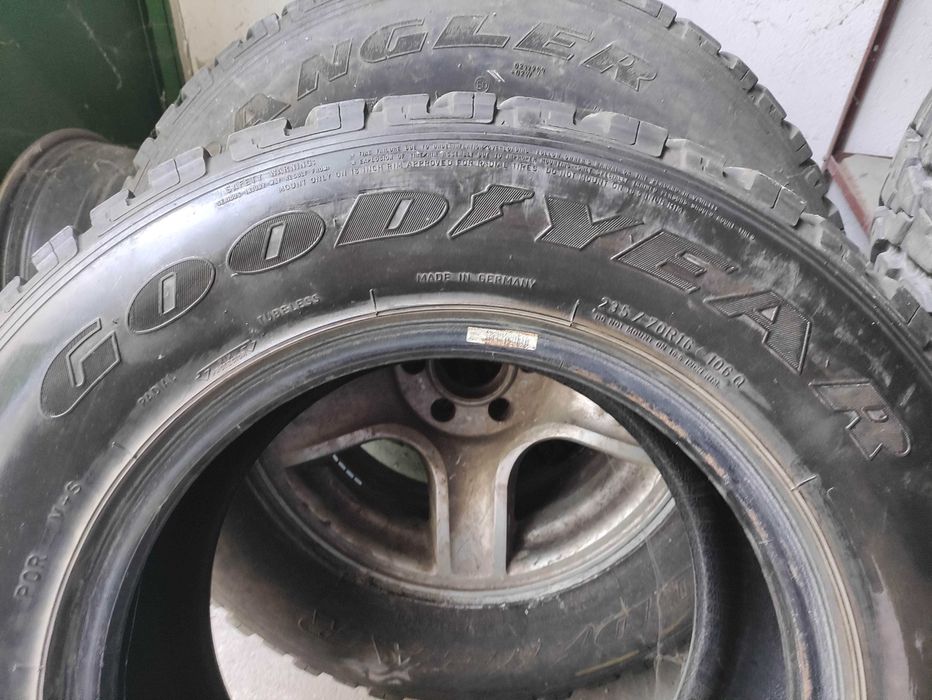 Гуми 235/70/16 245/70/16 185/75/16 225/85/15