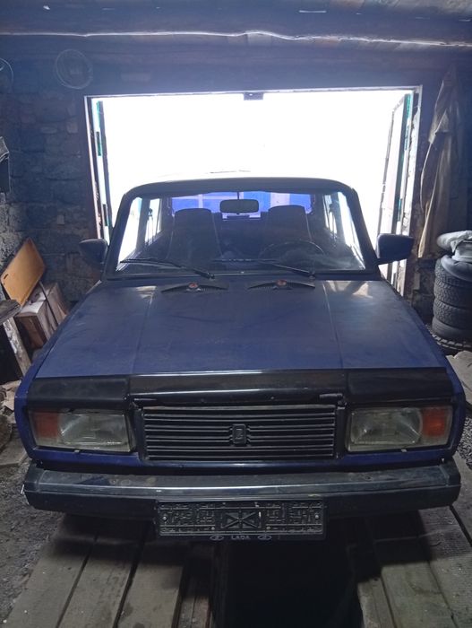 Продам Ваз 2107 (Инжектор)