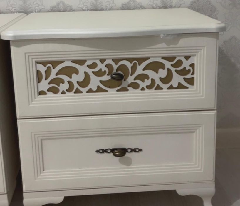 Продам Спальный шкаф