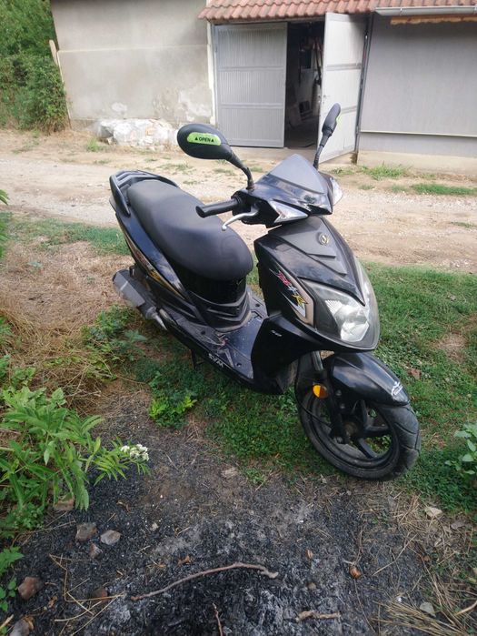 Скутер Sym jet 4