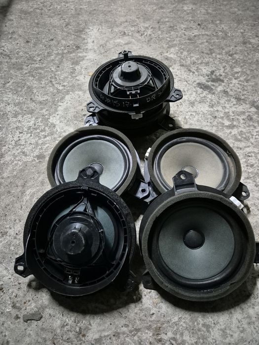 Boxe Originale Toyota Auris 2012-2018. Preț bucata
