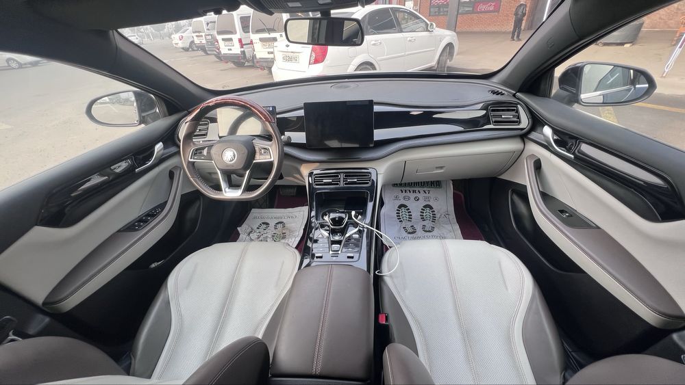 BYD Qin Plus 2023 йил Гибрид