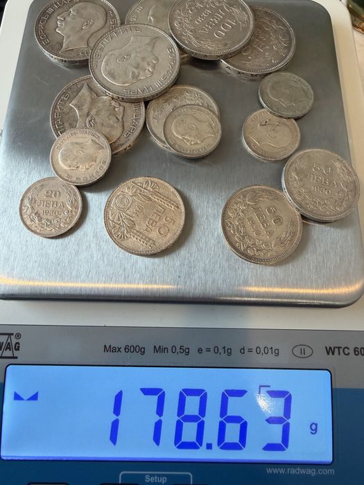 Сребърни монети 178.63гр