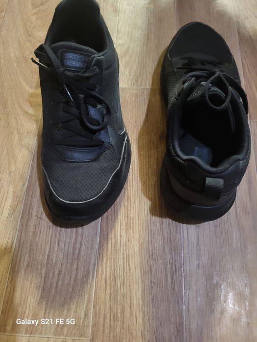 Продам кросовки мужские