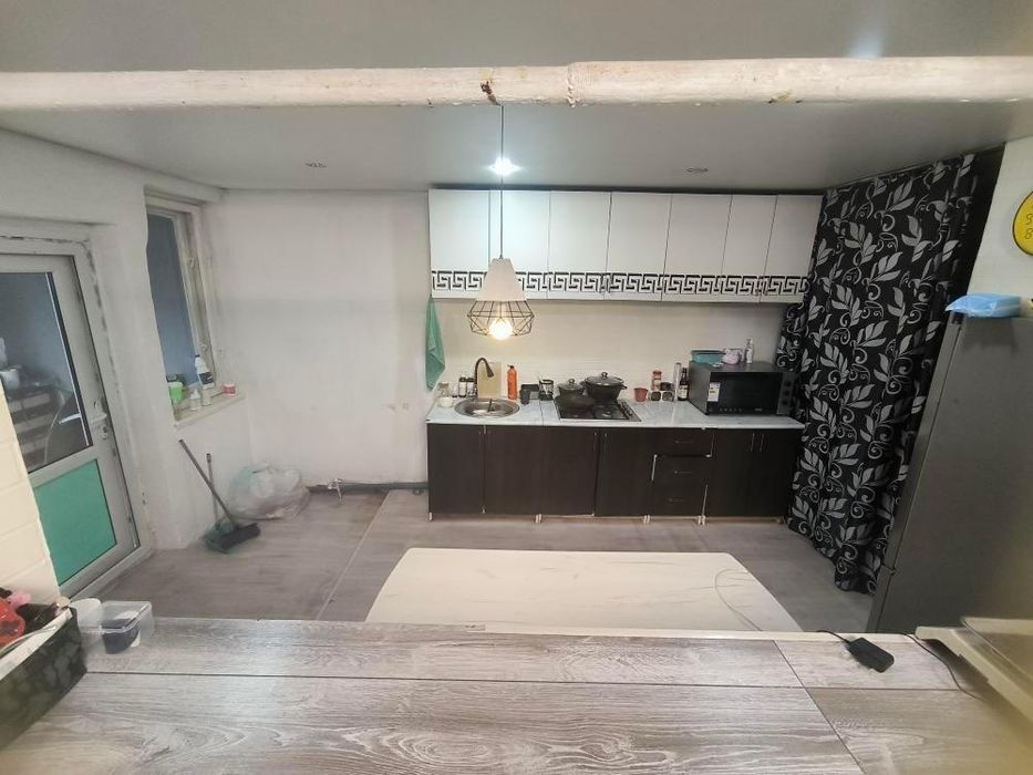 Продам дом по Валиханова