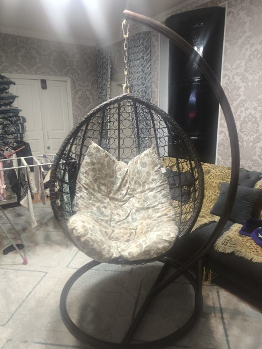 качеля кокон в идеальн состоянии