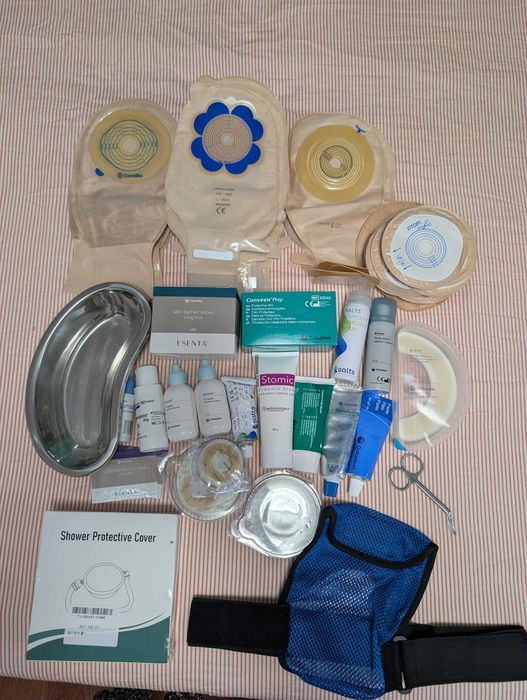Pungi colo/ileo stoma + kit îngrijire