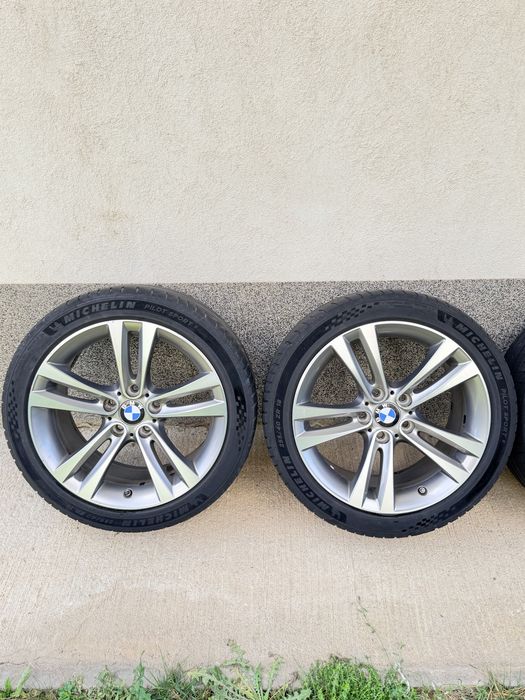 Vand Jante originale BMW R18 cu anvelope de vara